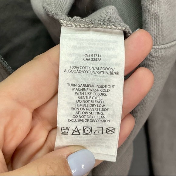 ARMANI EXCHANGE XS grey zip up sweater with hood and eagle logo - Picture 2 of 11